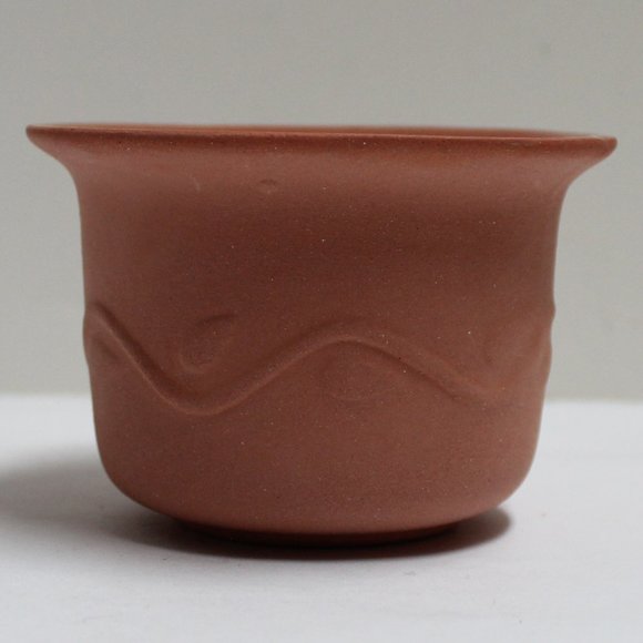 Avon Naturals Small Terra-Cotta Pot or Candle Holder with One Raspberry Candle - Picture 2 of 9